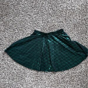 Chic Emerald Mermaid Patterned Skater Skirt‎ – Size Small